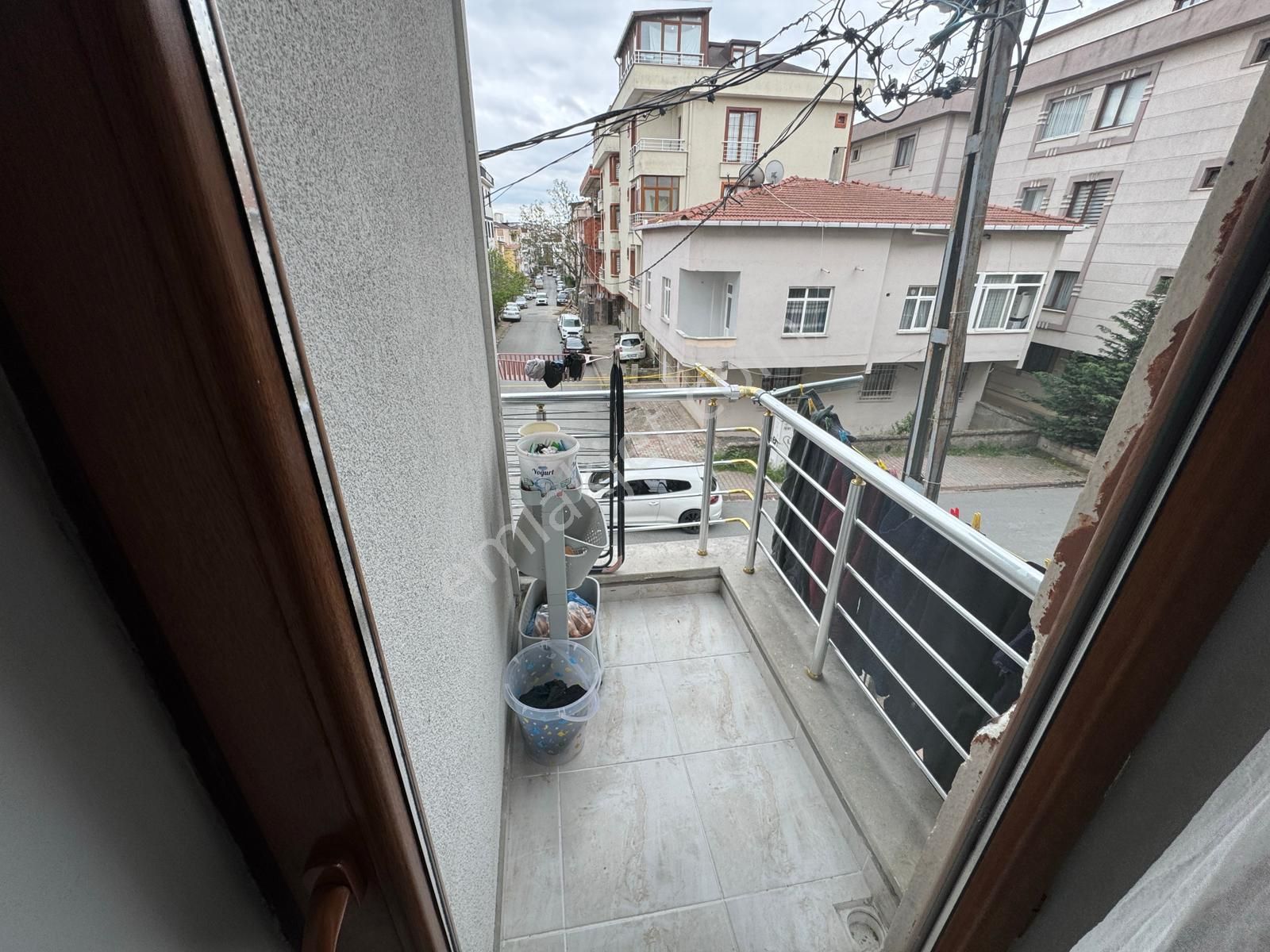 Atatürk Mahallesinde Tek Daire Üzeri Asansörlü İskanlı Ara Kat - Görsel 11