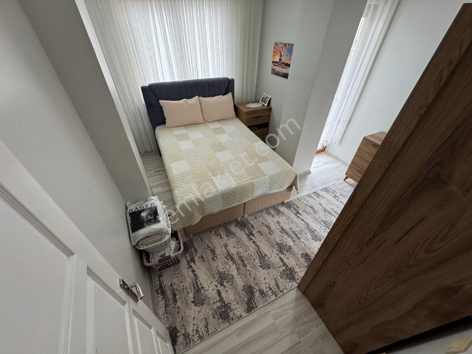 Atatürk Mahallesinde Tek Daire Üzeri Asansörlü İskanlı Ara Kat - Görsel 8