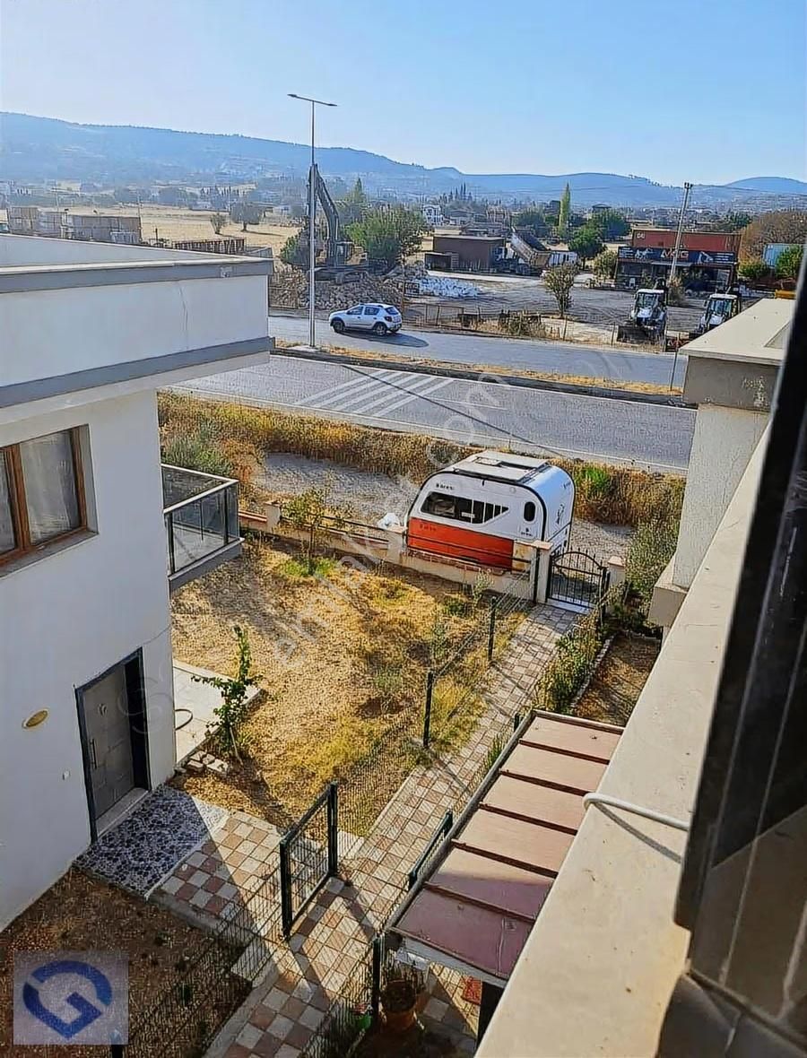 Güvenci'den Yeni Foça Gencelli'de,4+1,kış Bahçeli,teraslı Villa - Görsel 9