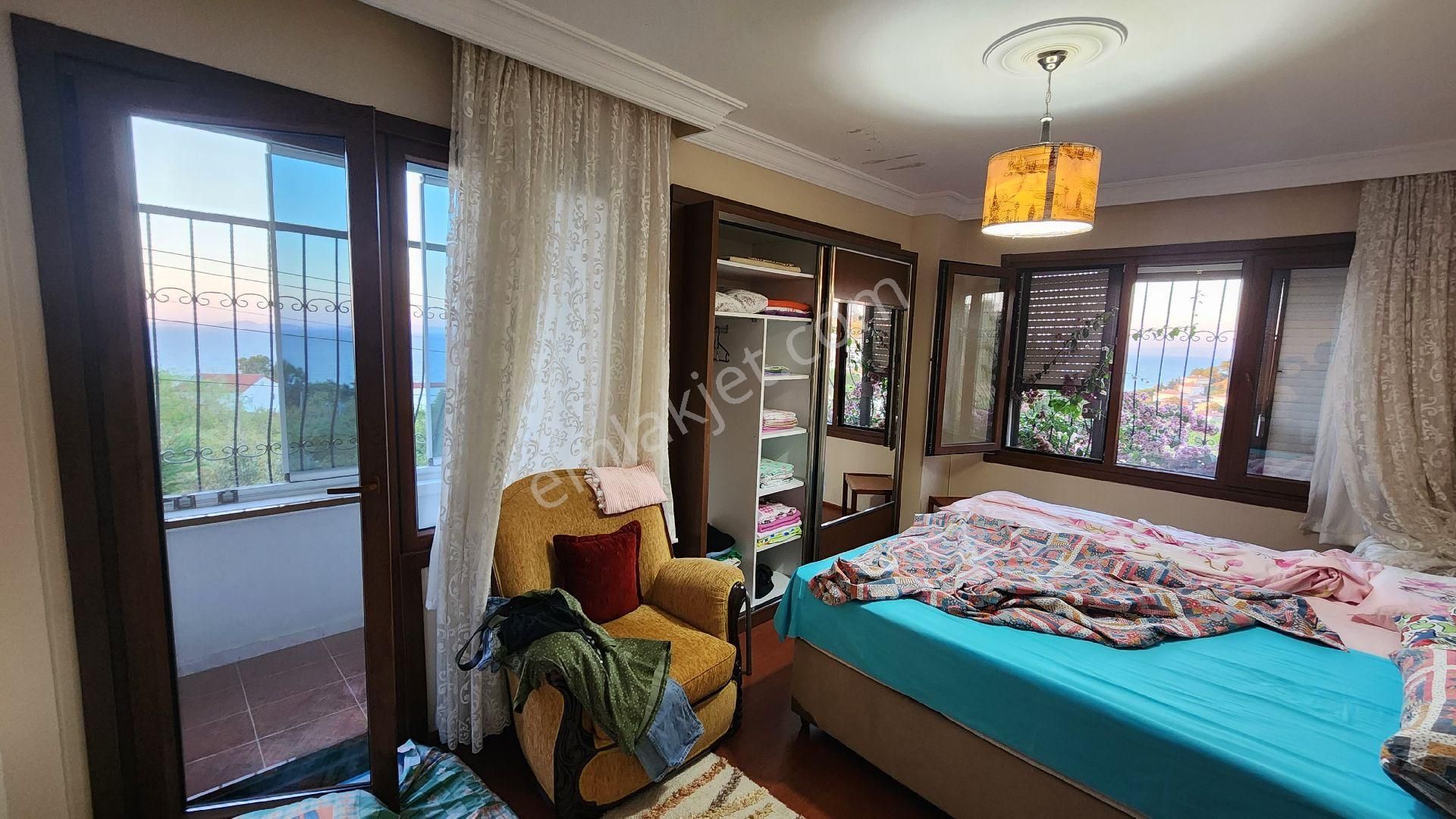 Avcıoğlu Grup Yolava Çınarcık Deniz Manzaralı Satılık Villa - Görsel 10