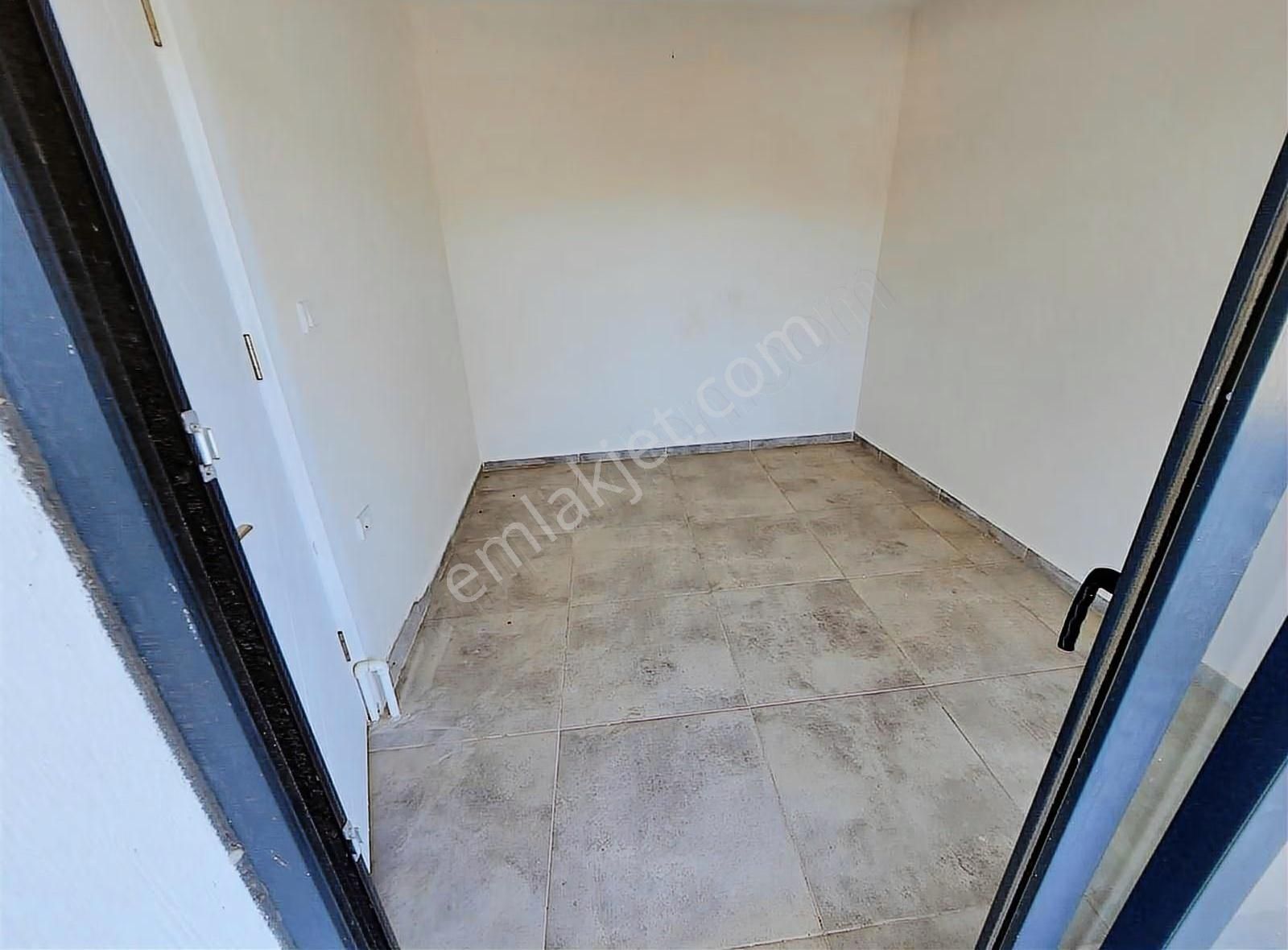 Çiçek Gayrimenkul Den Seferihisar Doğanbey De Satılık 3+1 Villa - Görsel 23