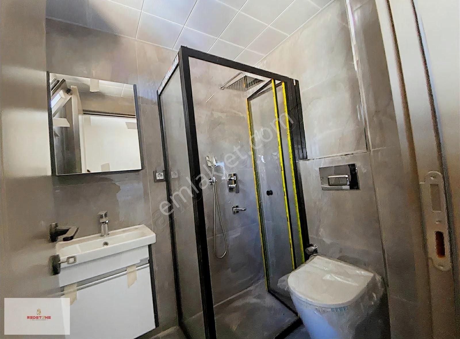 Göksuda Havuzlu Sitede 2+1 Ayrı Mutfaklı Satılık Daire - Görsel 2