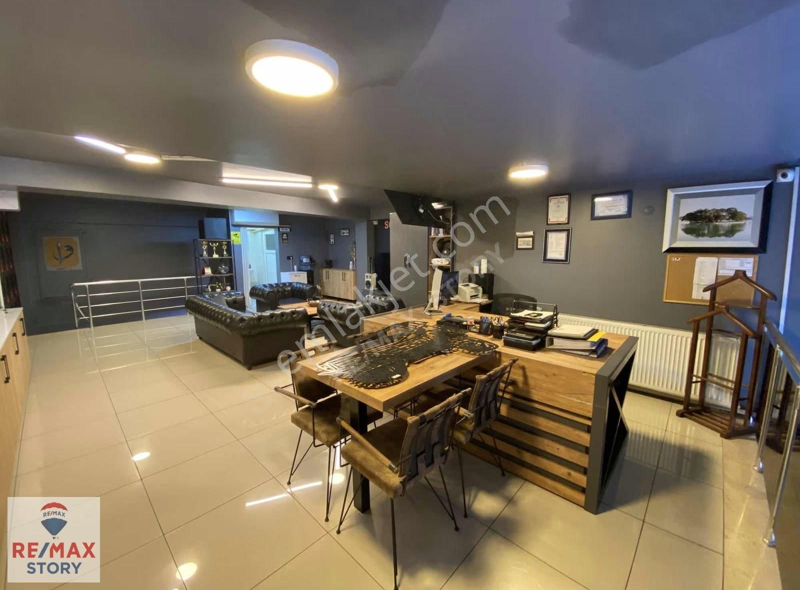 Çayırova Fatıh Caddesı'nde Reklam Değerı Yüksek Satılık Dükkan - Görsel 12