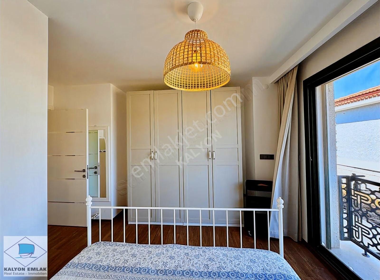 Alaçatı'da Satılık Tam Müstakil Havuzlu Müştemilatlı Lüx Villa - Görsel 27