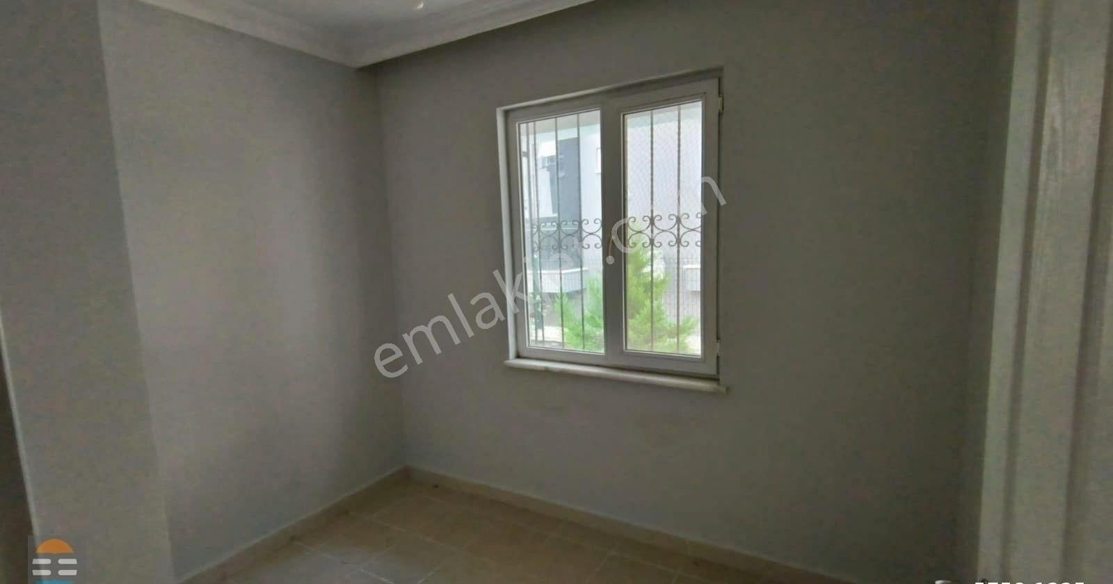Ayvalık Sarımsaklı Merkezde Satılık 3+1 Bahçe Katı Daire - Görsel 13