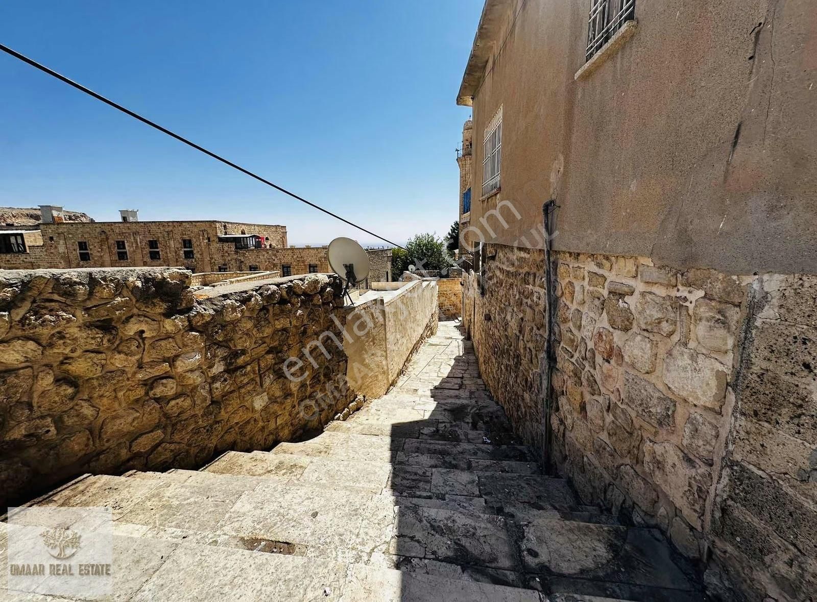 Tarihi Kent Mardinde Komple Taş 13 Odalı Konak - Görsel 11