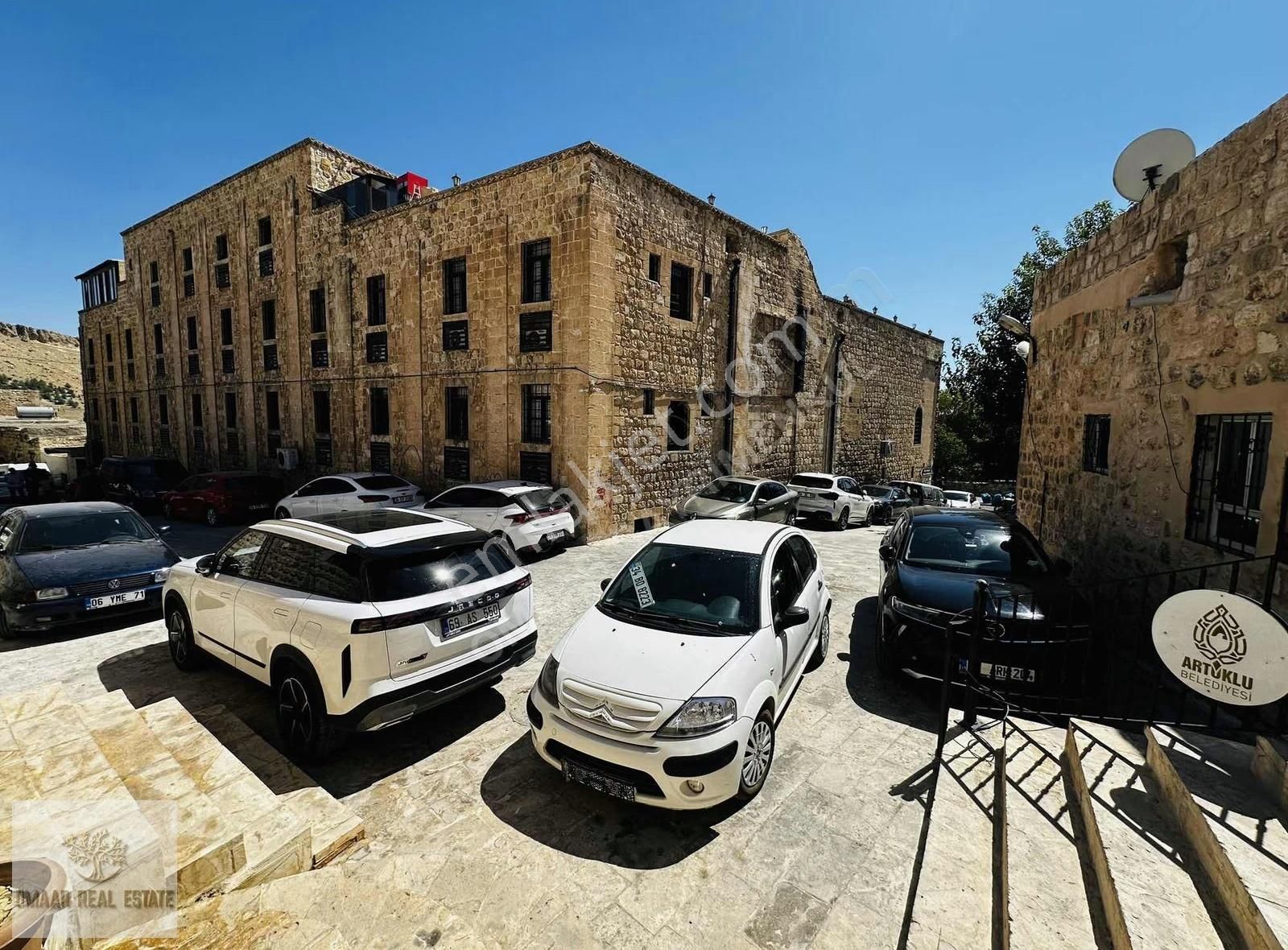 Tarihi Kent Mardinde Komple Taş 13 Odalı Konak - Görsel 14