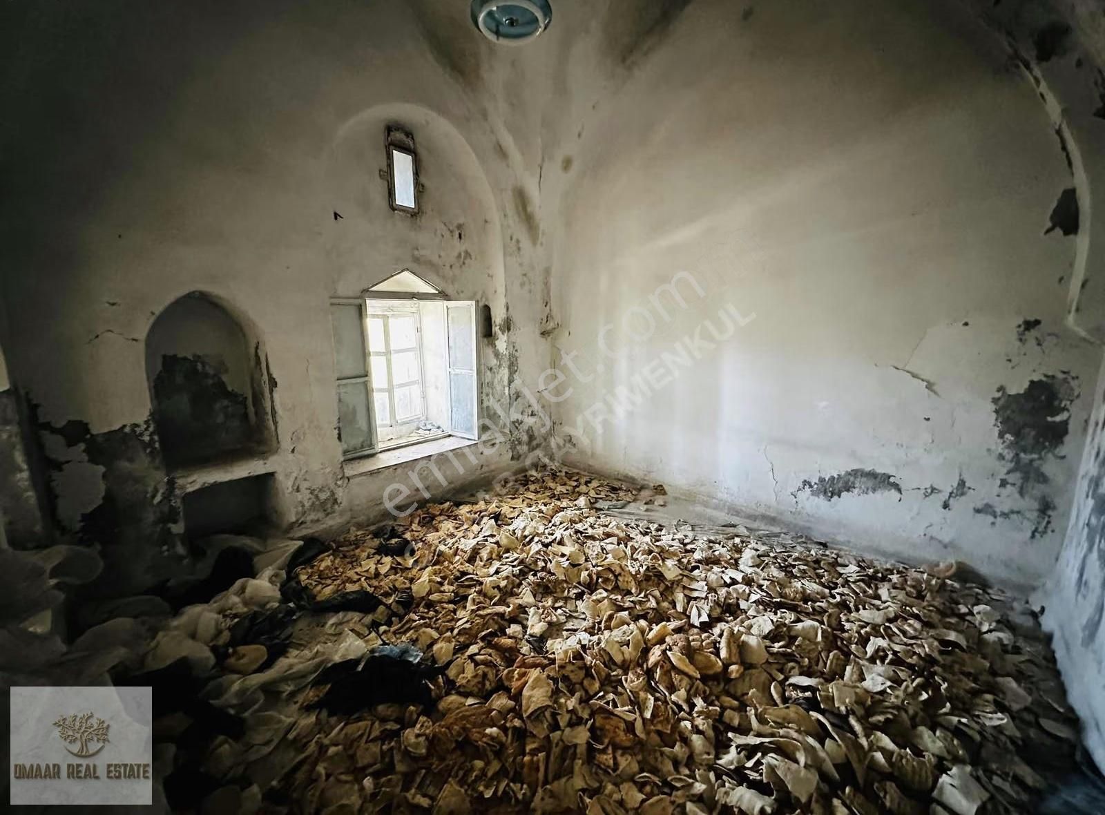 Tarihi Kent Mardinde Komple Taş 13 Odalı Konak - Görsel 2