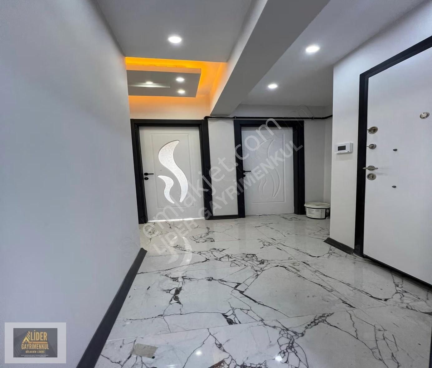 Çerkezköy Lider'den Bağlık Mah 3+1.130m² İskanlı Daire - Görsel 9