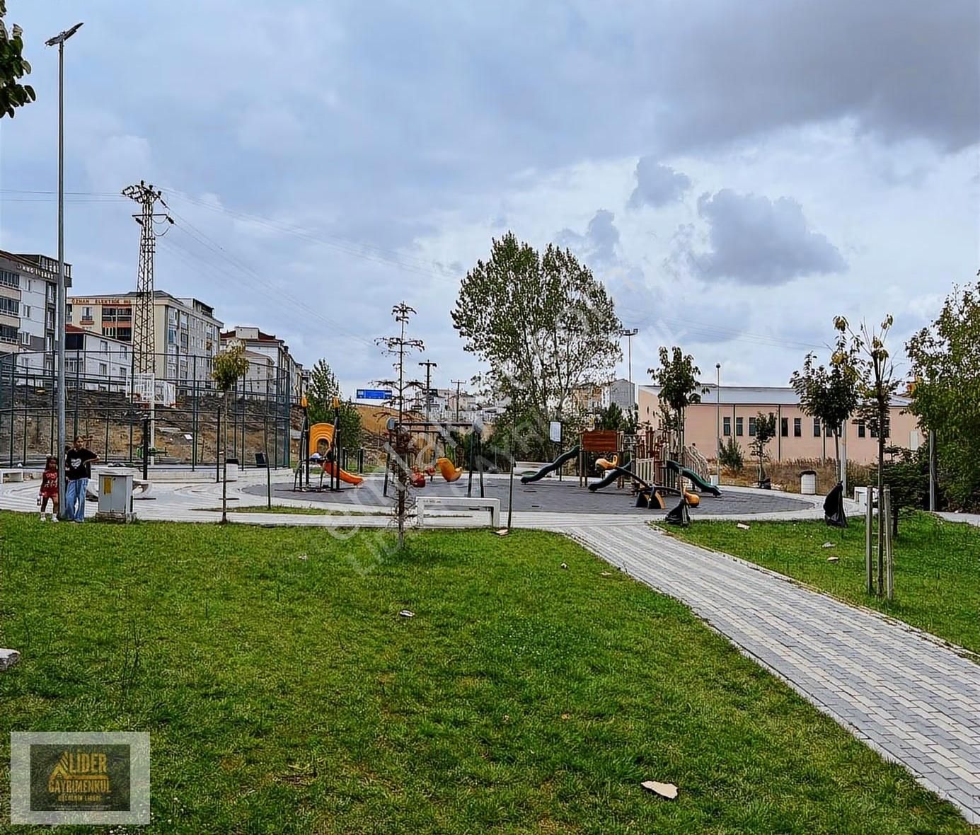 Çerkezköy Lider'den Bağlık Mah 3+1.130m² İskanlı Daire - Görsel 23