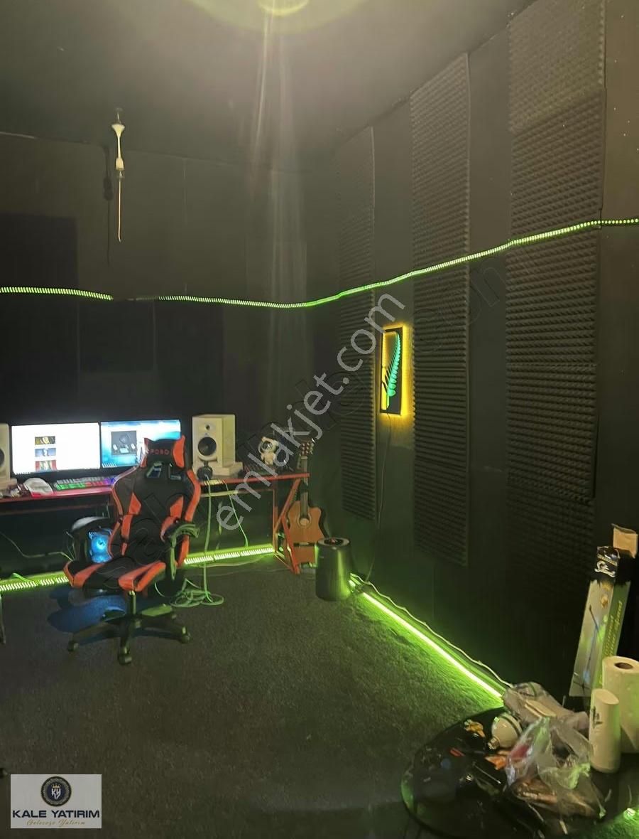 Kale'den Cumhurıyetcaddesinde Fırsat 2 Dükkan Pasaj İçinde - Görsel 3