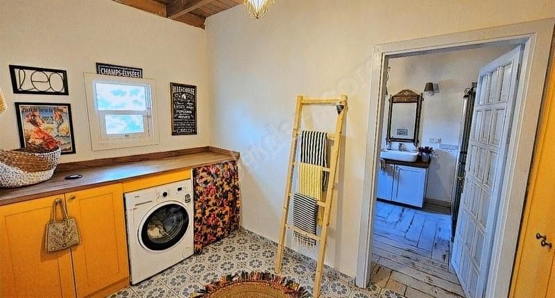 Bodrum Gümüşlükte Satılık Tam Müstakil Orjinal Eşsiz Taş Ev - Görsel 33