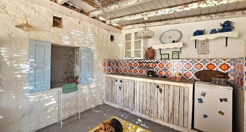 Bodrum Gümüşlükte Satılık Tam Müstakil Orjinal Eşsiz Taş Ev - Görsel 30