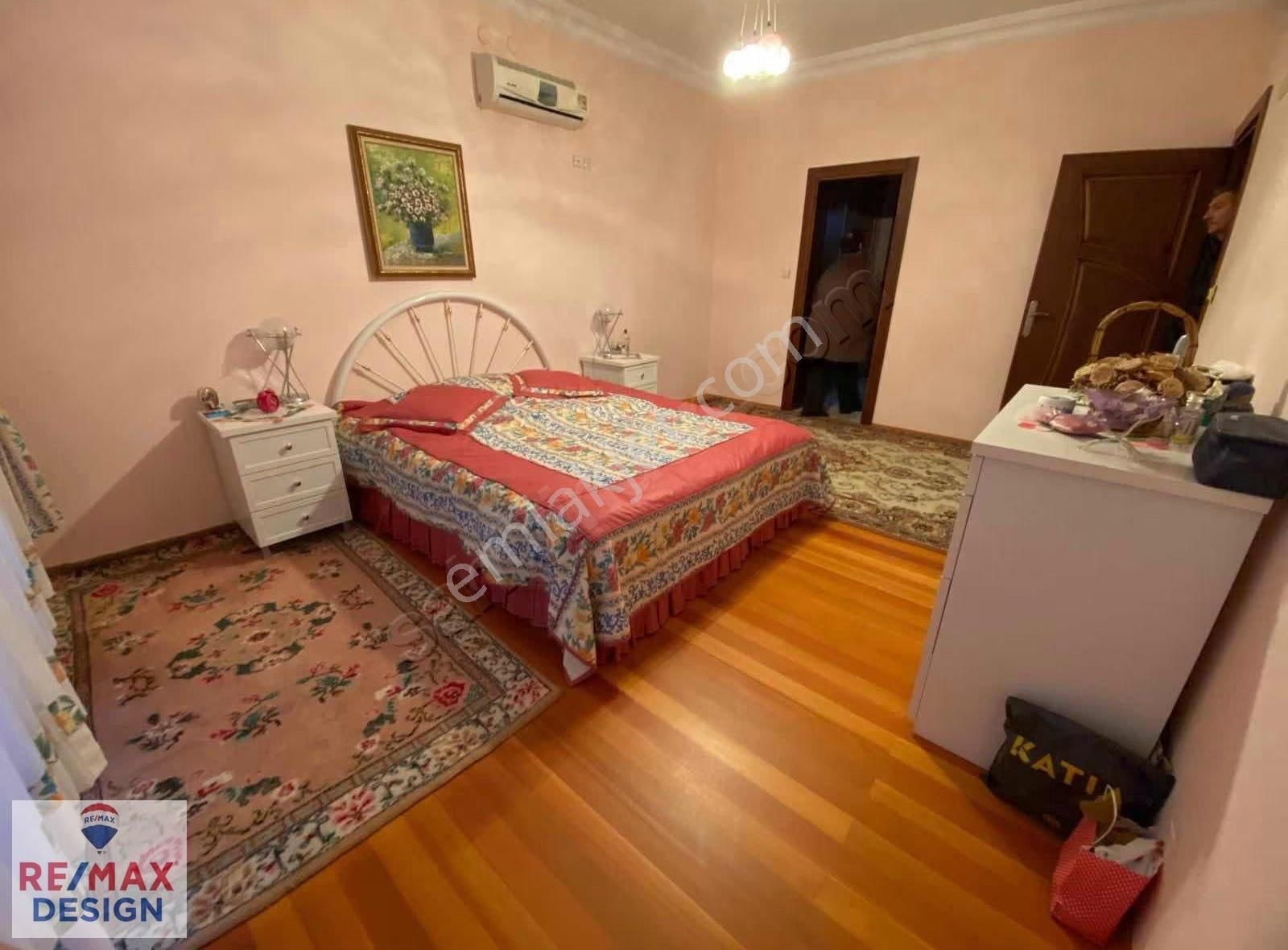Remax Desıgn Serdıvan Seyır Sitesinde Kiralık Villa - Görsel 23