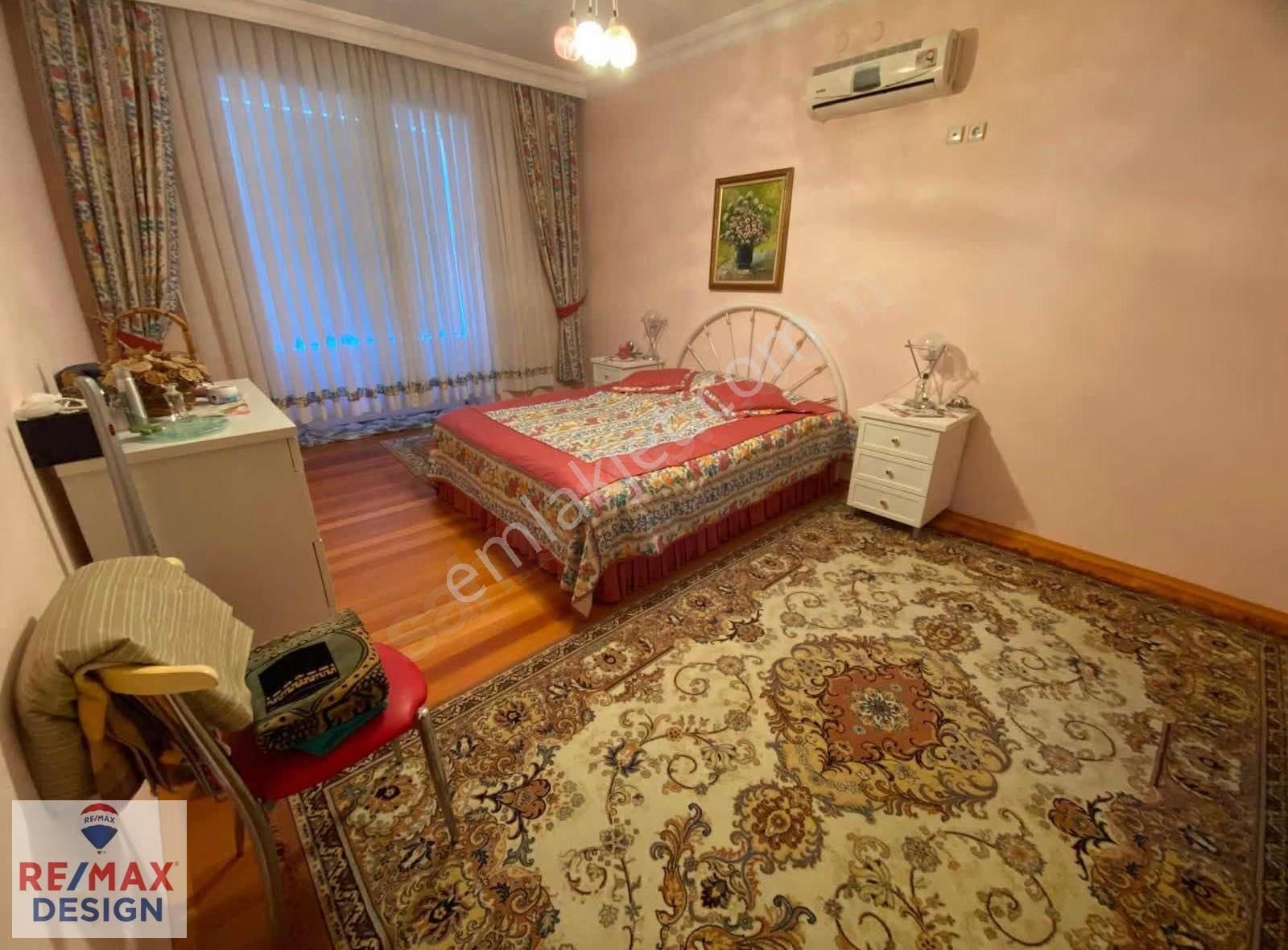 Remax Desıgn Serdıvan Seyır Sitesinde Kiralık Villa - Görsel 7