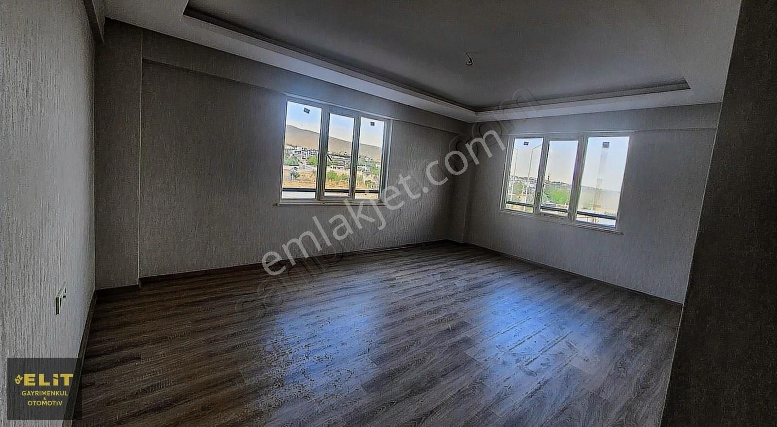 Öz Elit Den Selahaddi Eyyubi Mah. Kahramanlar Cad Satılık 3+1 - Görsel 10