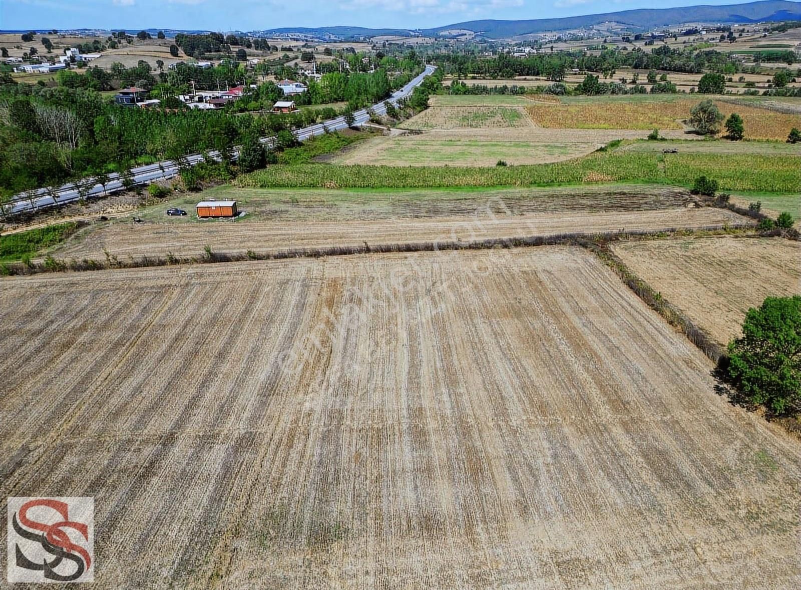 Adapazarı Karadere Mah. Yatırımlık Süper Konumda 2,332 M² Tarla - Görsel 5