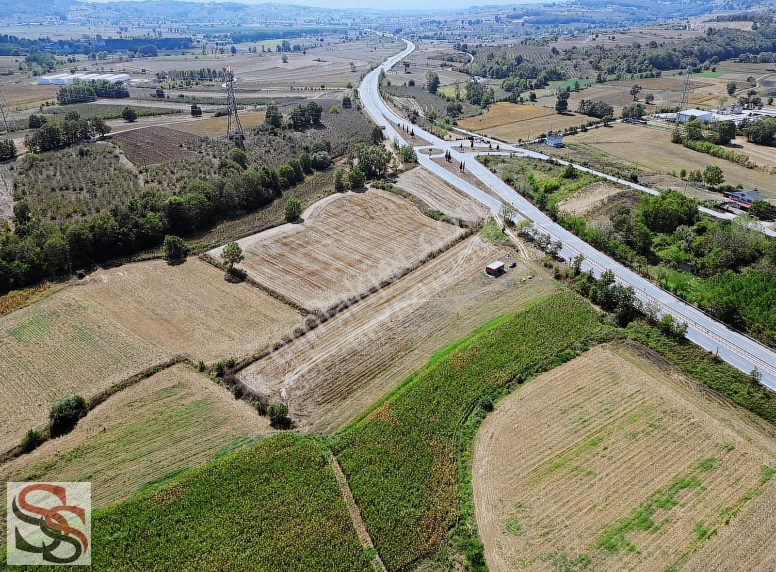 Adapazarı Karadere Mah. Yatırımlık Süper Konumda 2,332 M² Tarla - Görsel 7