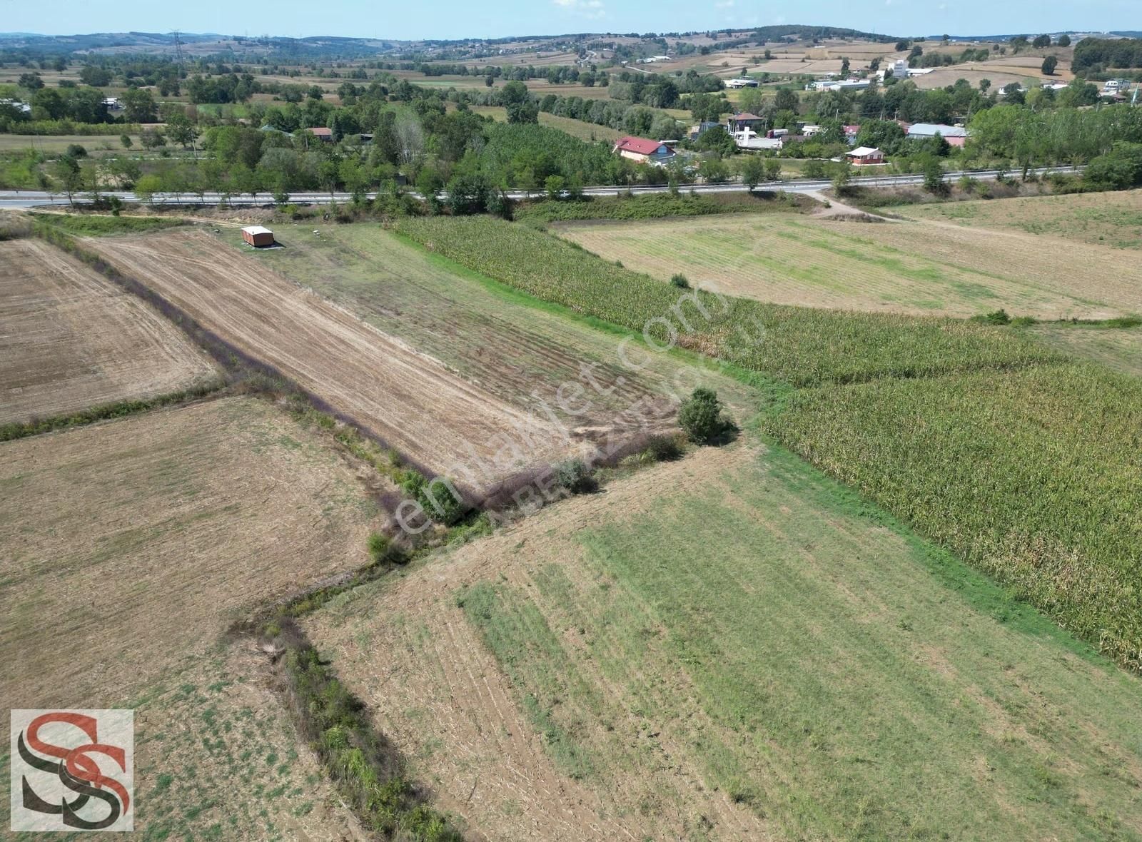 Adapazarı Karadere Mah. Yatırımlık Süper Konumda 2,332 M² Tarla - Görsel 17