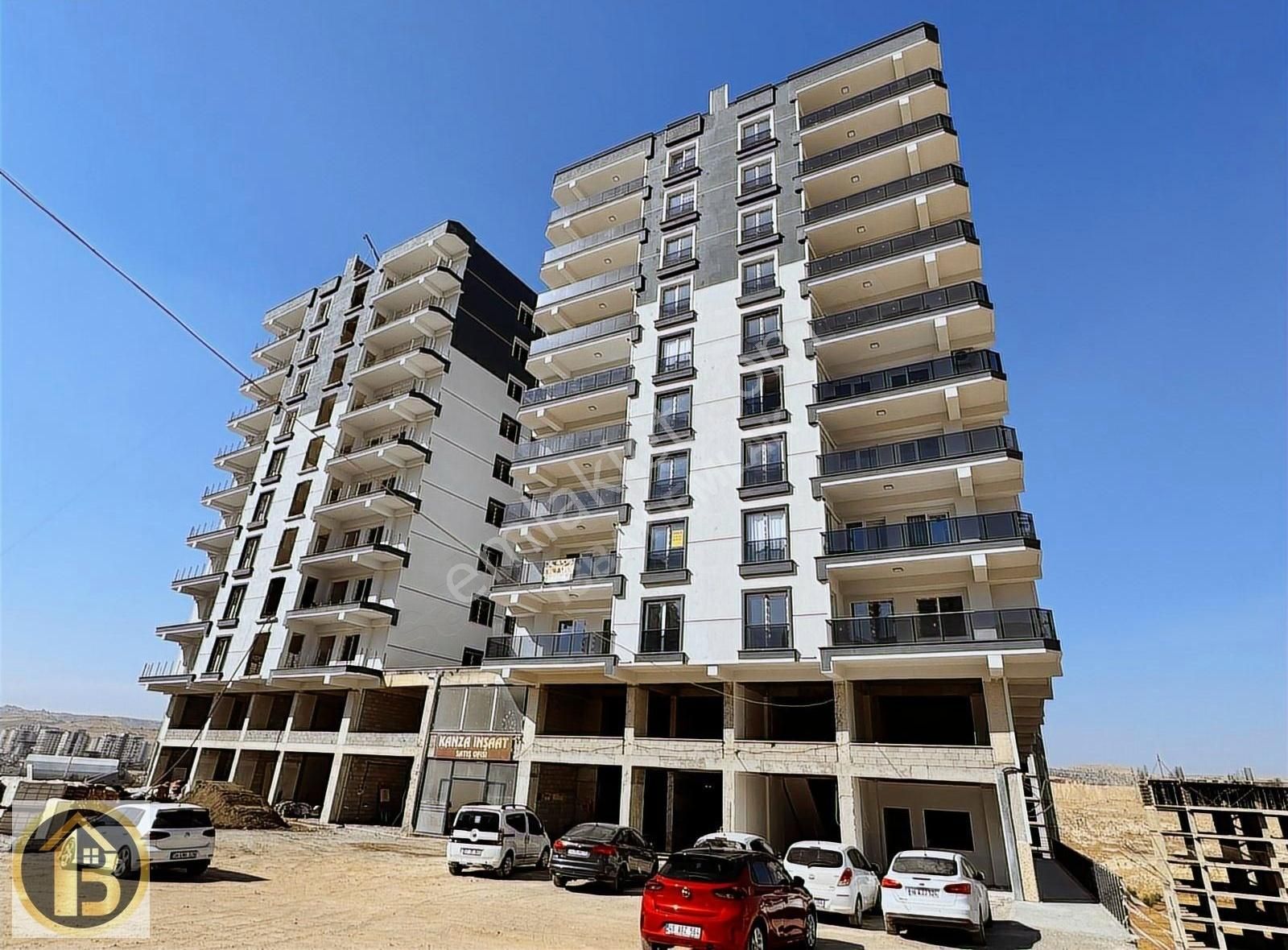 Şoförler Odası Yanı Ana Cadde Üzeri Satılık 2+1 Daire - Görsel 3