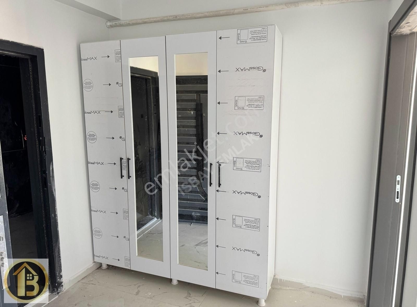 Şoförler Odası Yanı Ana Cadde Üzeri Satılık 2+1 Daire - Görsel 14