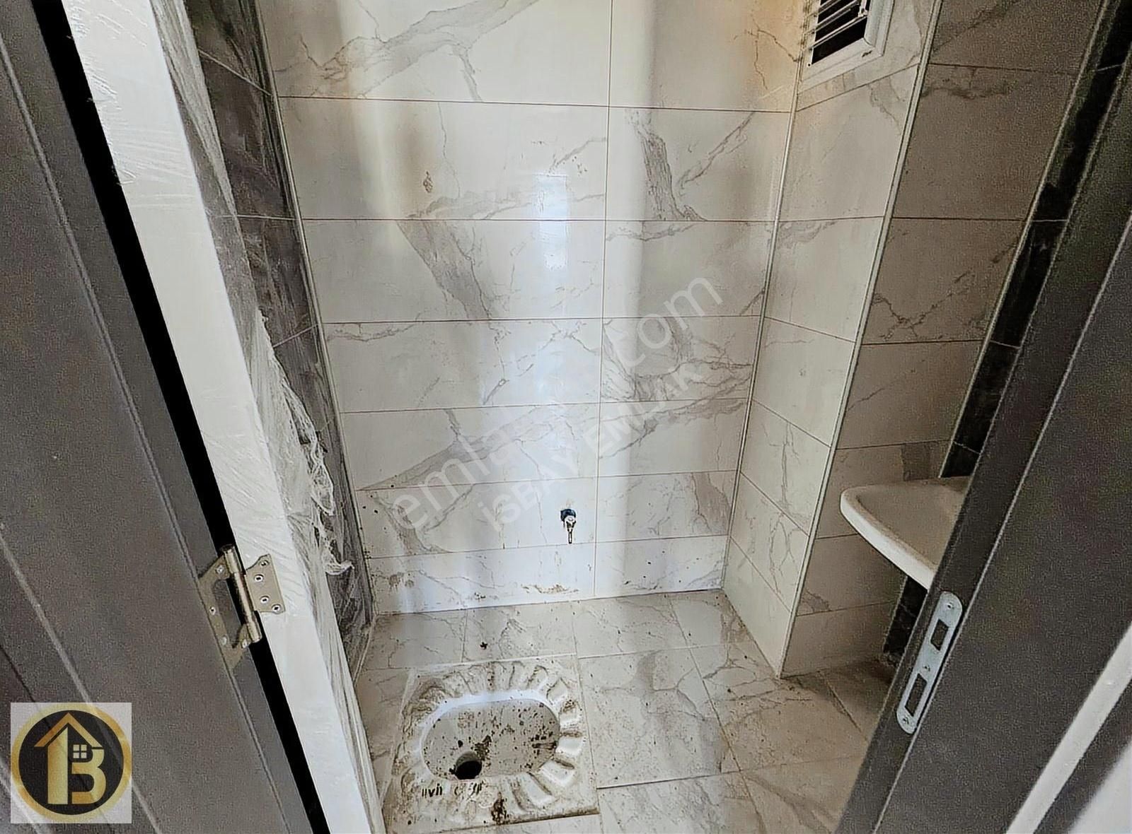 Şoförler Odası Yanı Ana Cadde Üzeri Satılık 2+1 Daire - Görsel 26