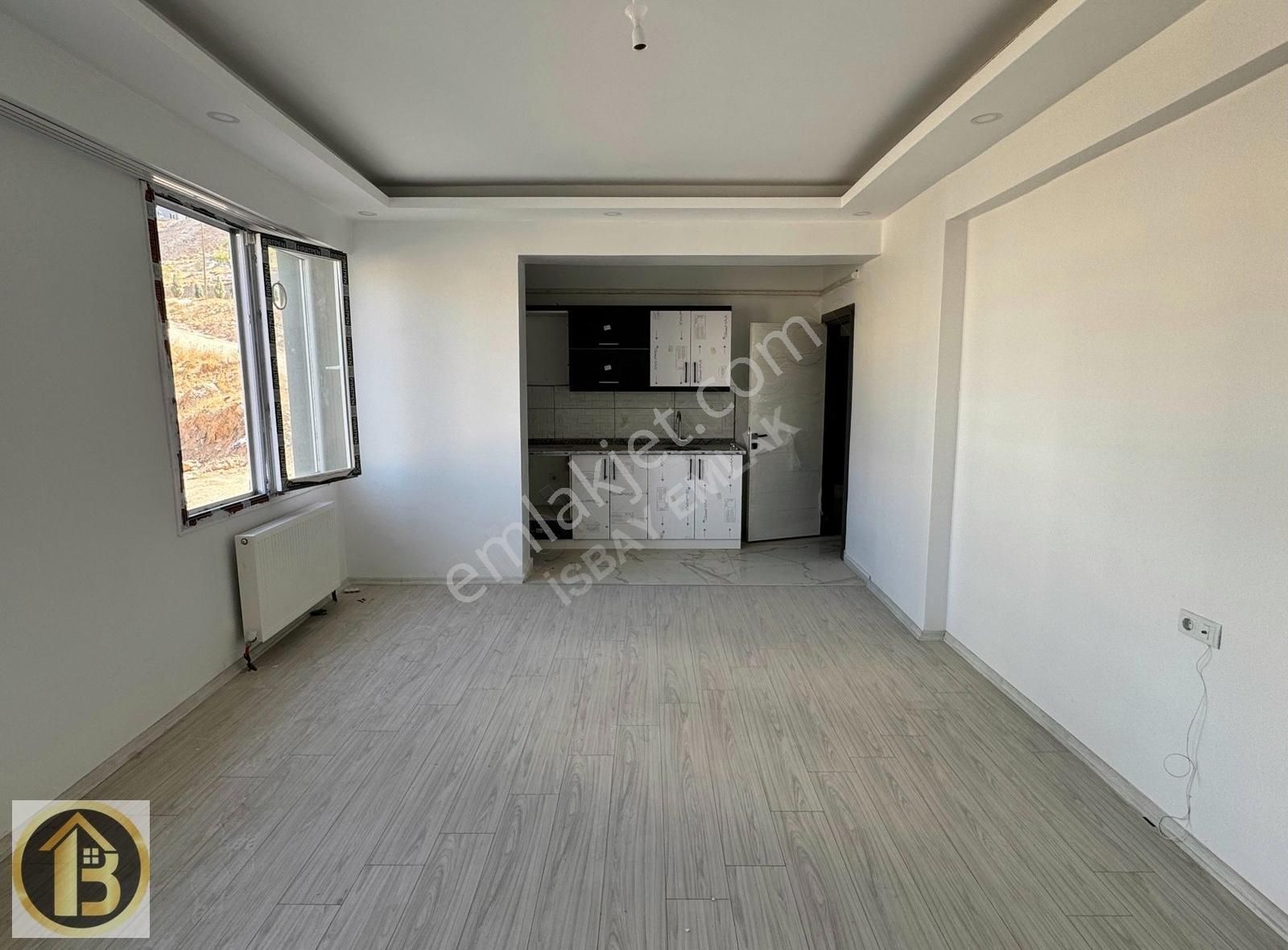 Şoförler Odası Yanı Ana Cadde Üzeri Satılık 2+1 Daire - Görsel 11