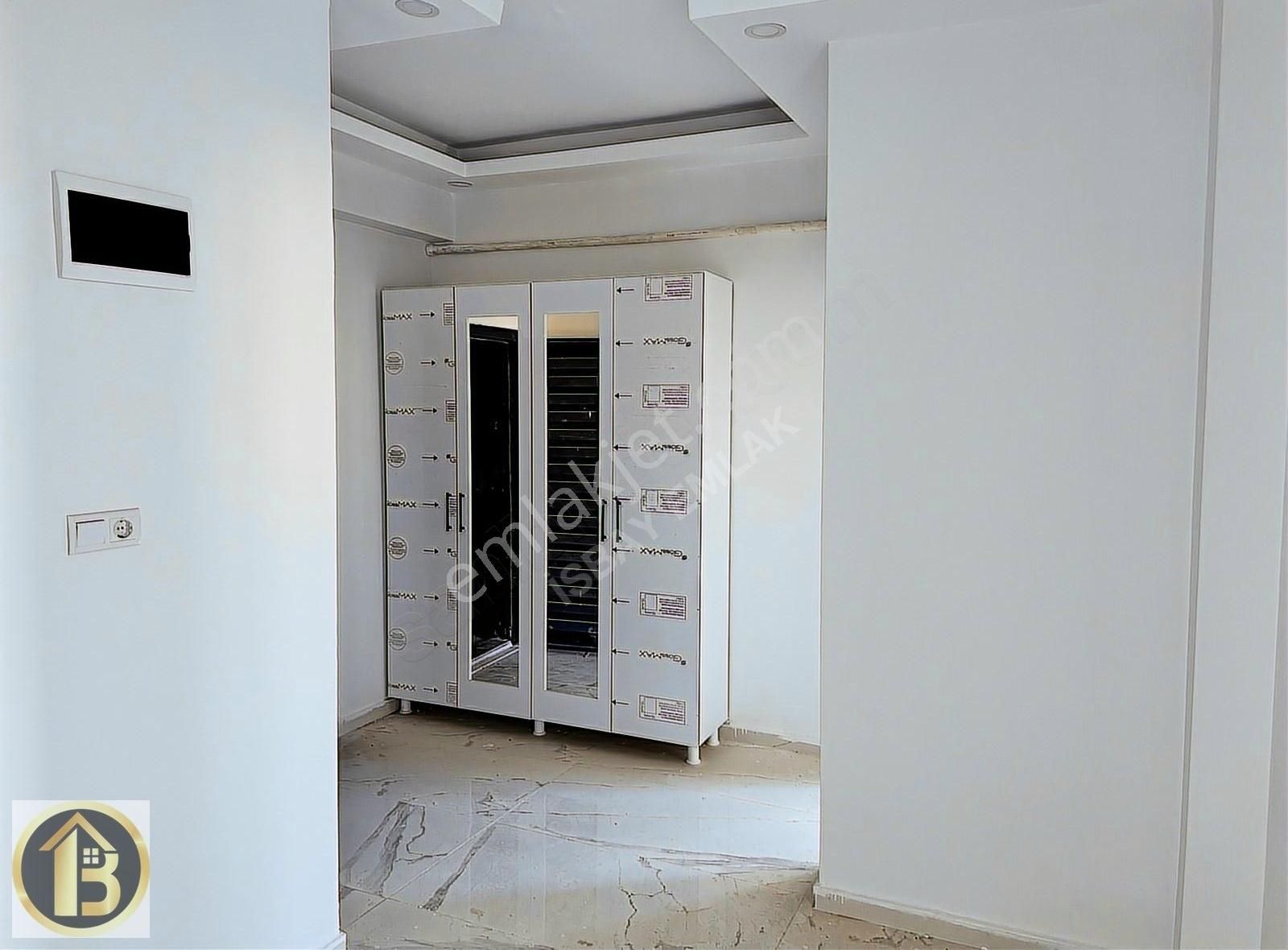 Şoförler Odası Yanı Ana Cadde Üzeri Satılık 2+1 Daire - Görsel 24