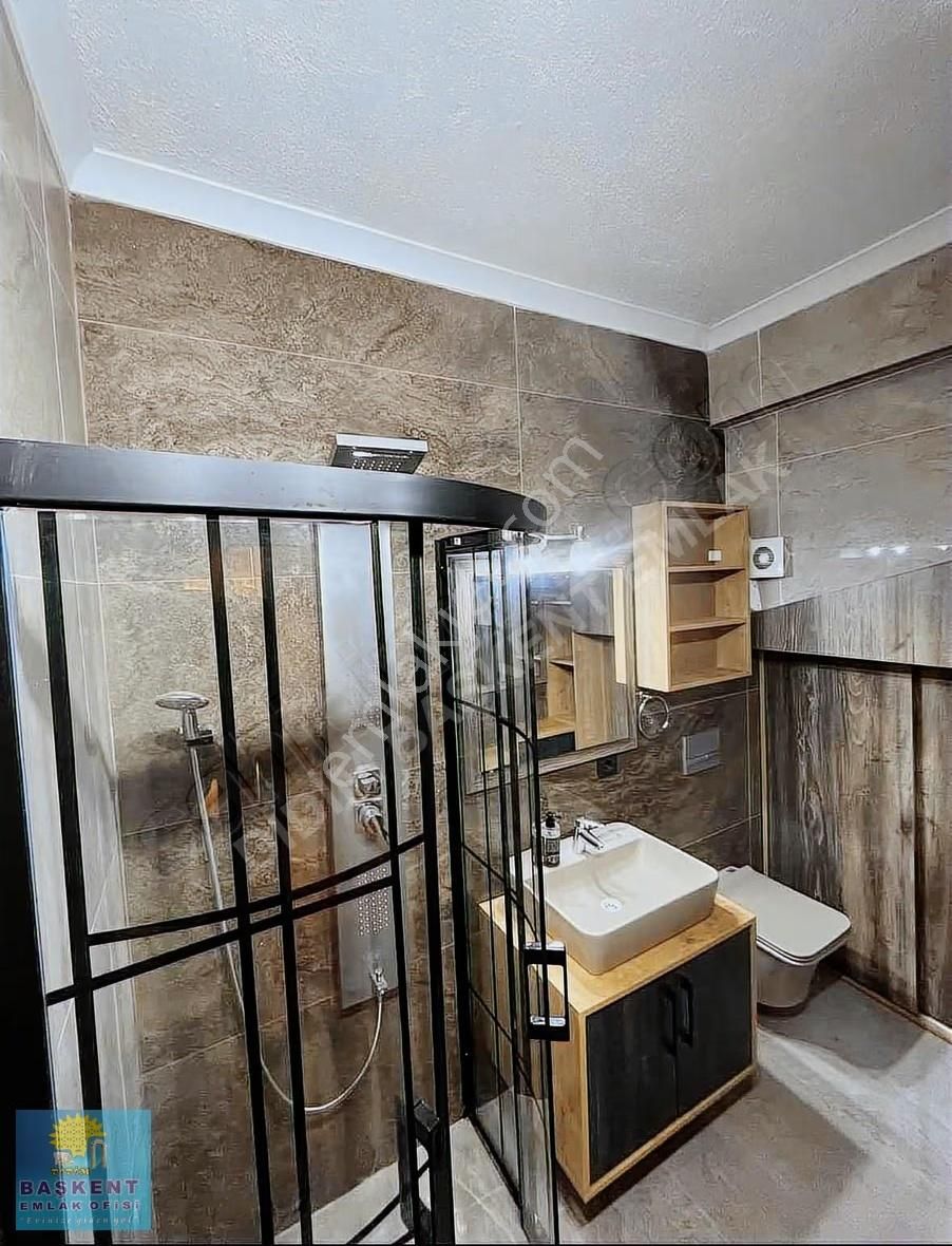 Didim Hisar'da Havuzlu Sitede Köşe Başı, Sıfır Eşyalı 3+1 Villa - Görsel 2