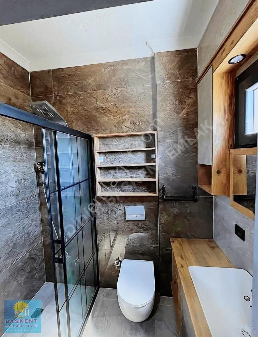 Didim Hisar'da Havuzlu Sitede Köşe Başı, Sıfır Eşyalı 3+1 Villa - Görsel 11