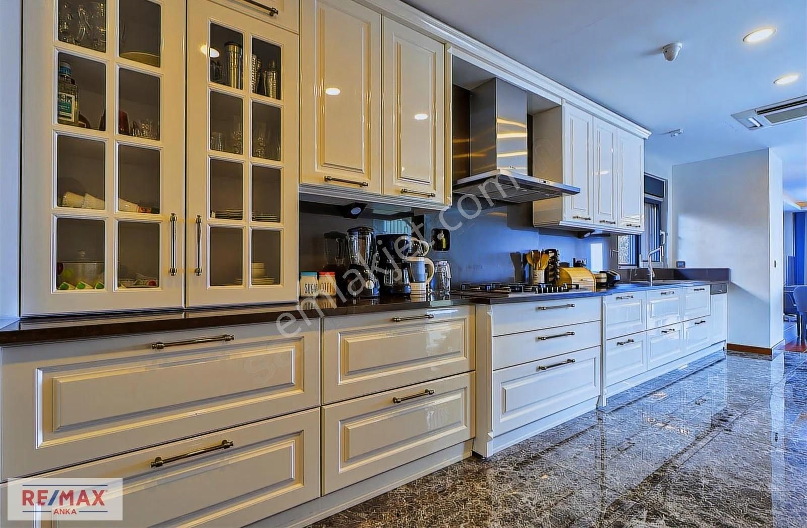 Remax Anka 'dan Balibey Harmankaya Satılık Denize Sıfır Villa - Görsel 24