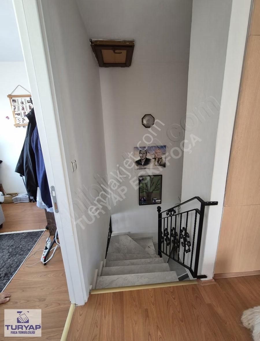 Turyap Foça 'dan Satılık Eskifoça Merkezde Deniz Manzaralı Villa - Görsel 3