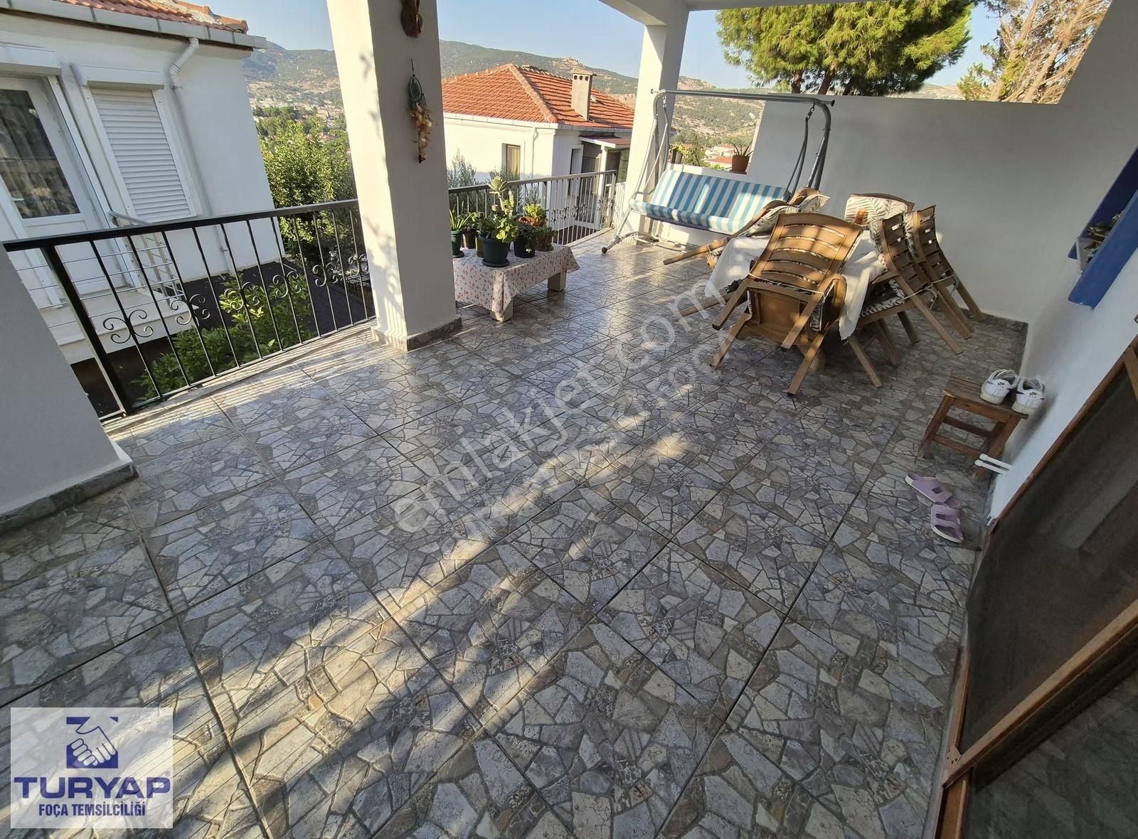 Turyap Foça 'dan Satılık Eskifoça Merkezde Deniz Manzaralı Villa - Görsel 9