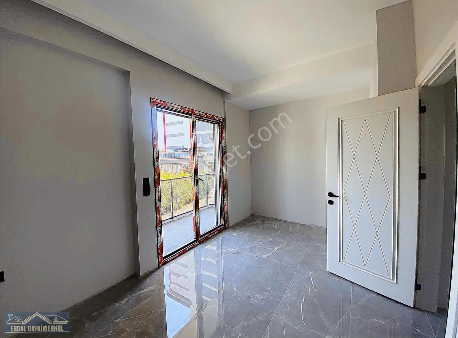 Bağbaşında Ana Yola Yakın Ultra Lüx Ara Kat 2+1 120m2 Daire - Görsel 7