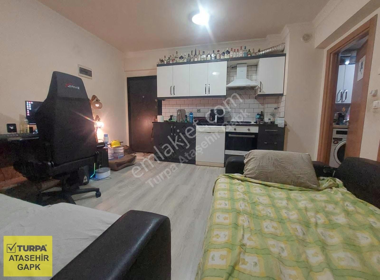 İzmir Çigli Ugur Mumcu Mahalle'sinde 1+1 Satılık Daire - Görsel 9