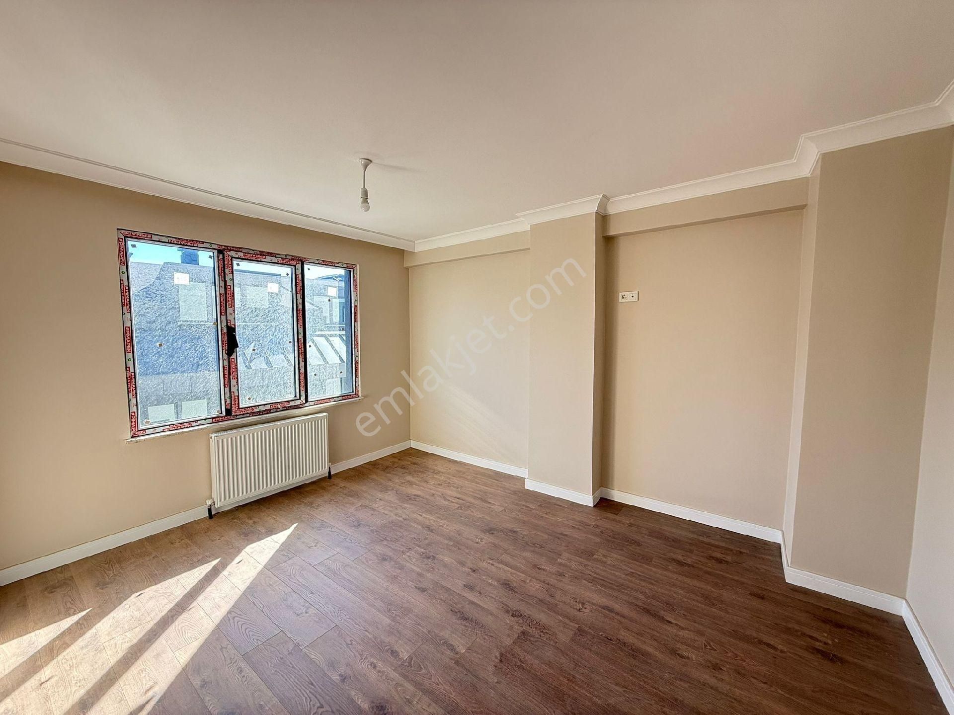 Çengelköy Bahçelievlerde Sitede Kapalı Otopark 2+1 Satılık Daire - Görsel 7