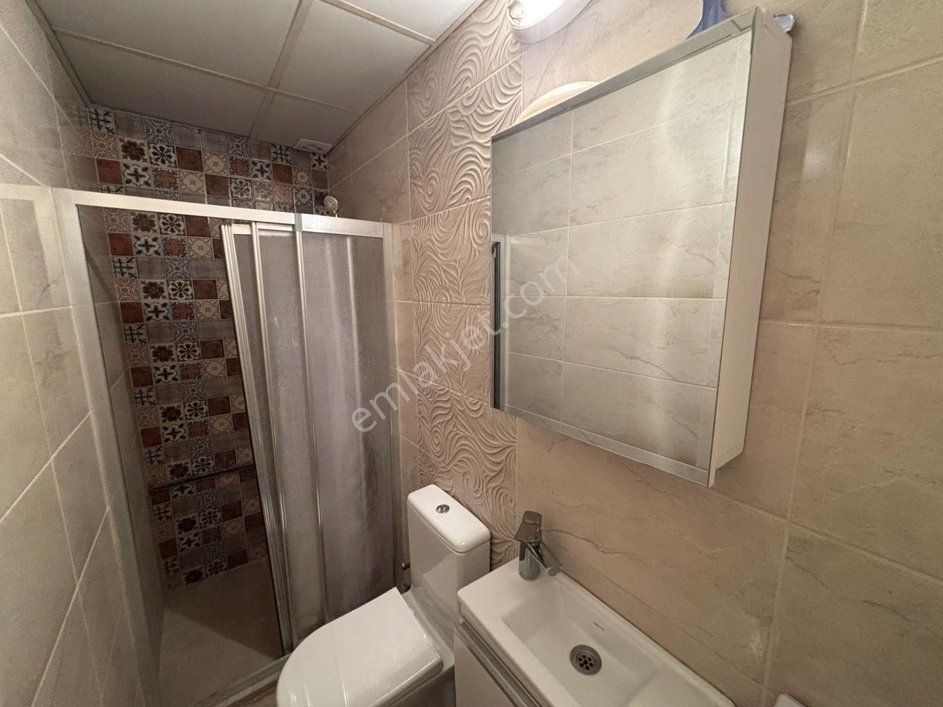 Çandarlı Merkezde 1+1 55 Daire - Görsel 3