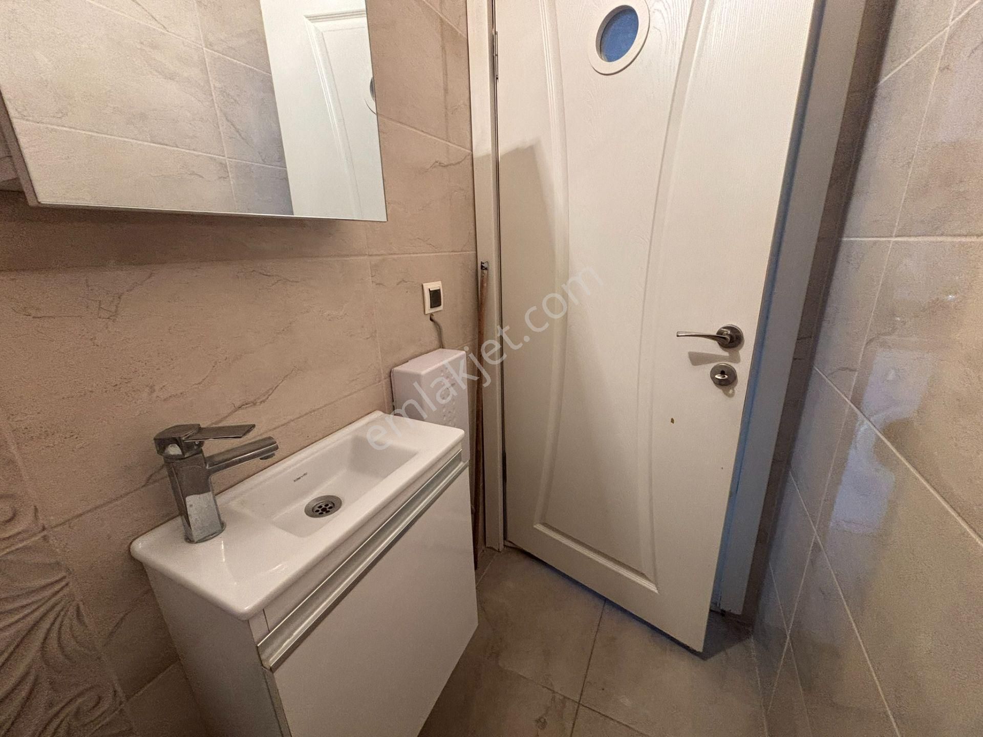 Çandarlı Merkezde 1+1 55 Daire - Görsel 5