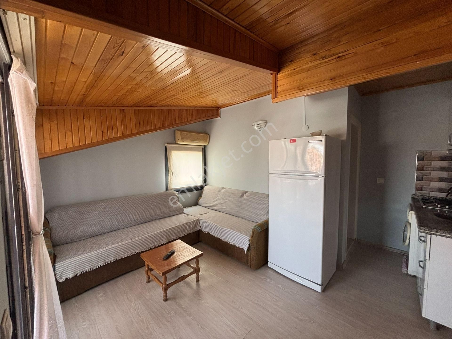 Çandarlı Merkezde 1+1 55 Daire - Görsel 10