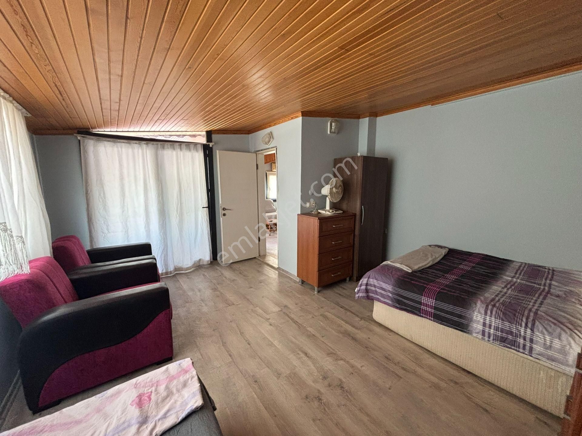 Çandarlı Merkezde 1+1 55 Daire - Görsel 18