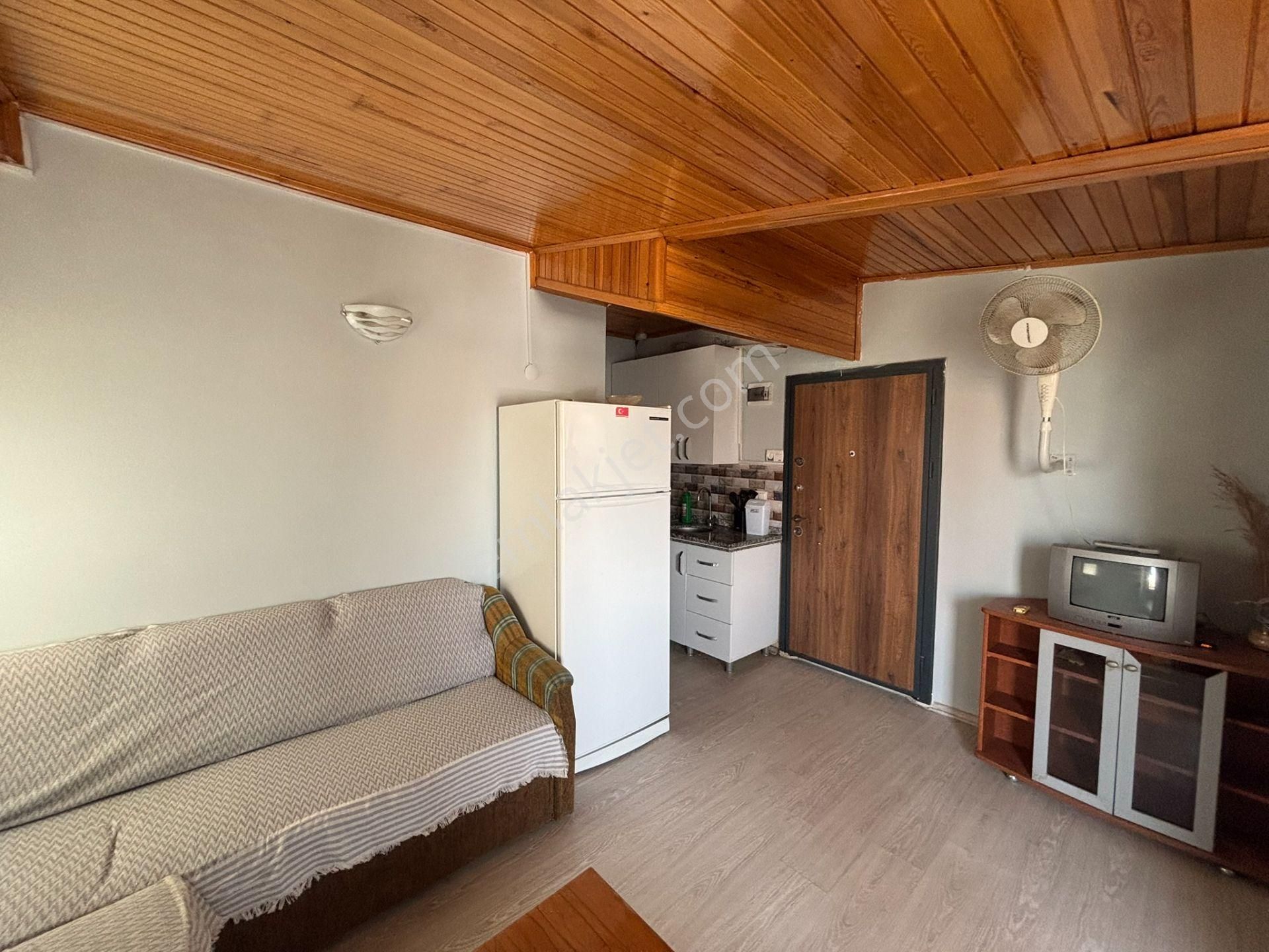 Çandarlı Merkezde 1+1 55 Daire - Görsel 12