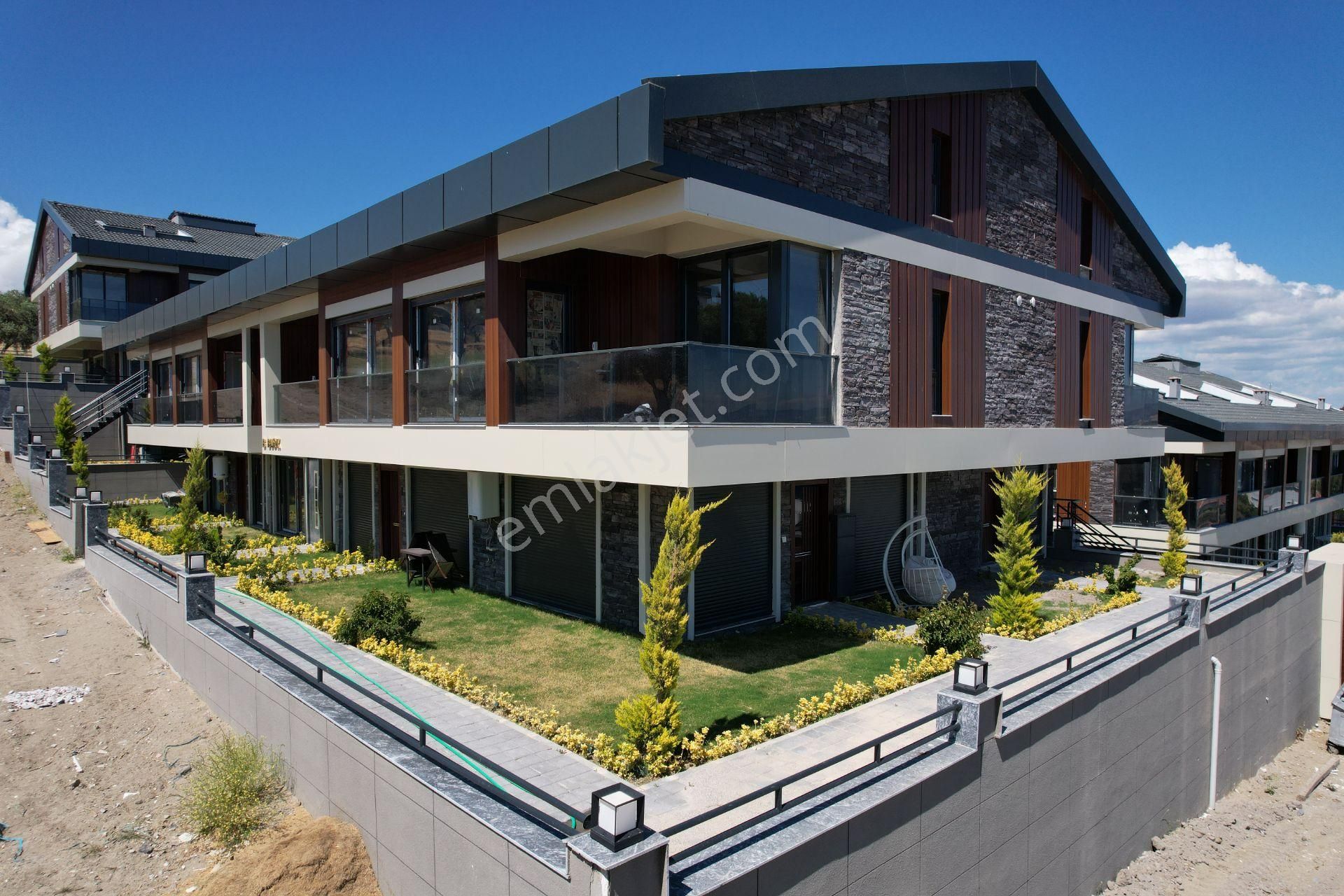 Paradise Life Sitesi Deniz Ve Havuz Manzaralı 2+1 Dubleks Daire - Görsel 5