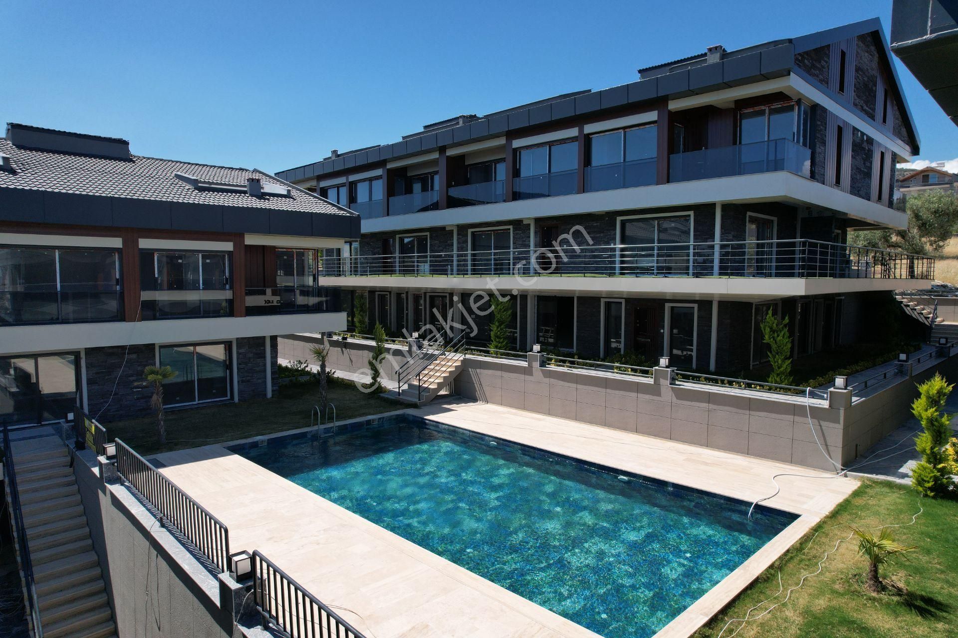 Paradise Life Sitesi Deniz Ve Havuz Manzaralı 2+1 Dubleks Daire - Görsel 6