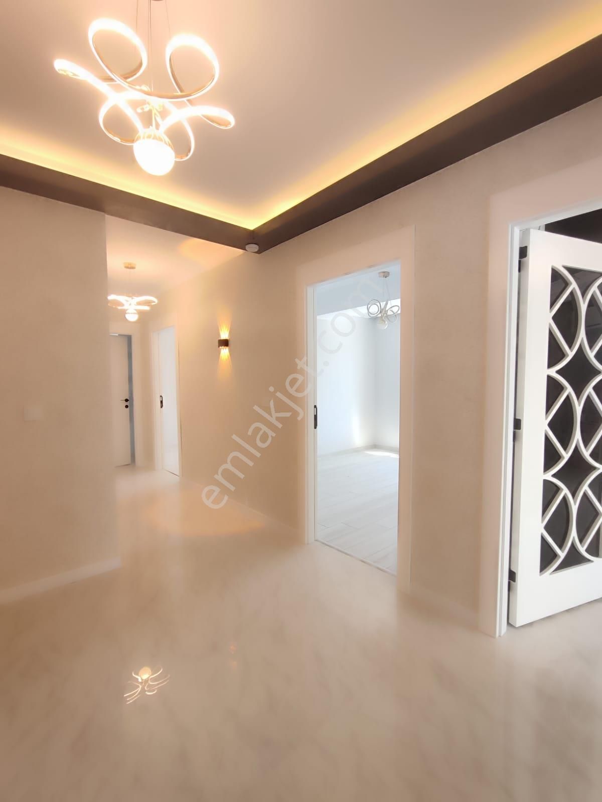 //bilici Gayrimenkul'den// İsçilik Harikası Merkezi Konumda 3+1 Konut - Görsel 5