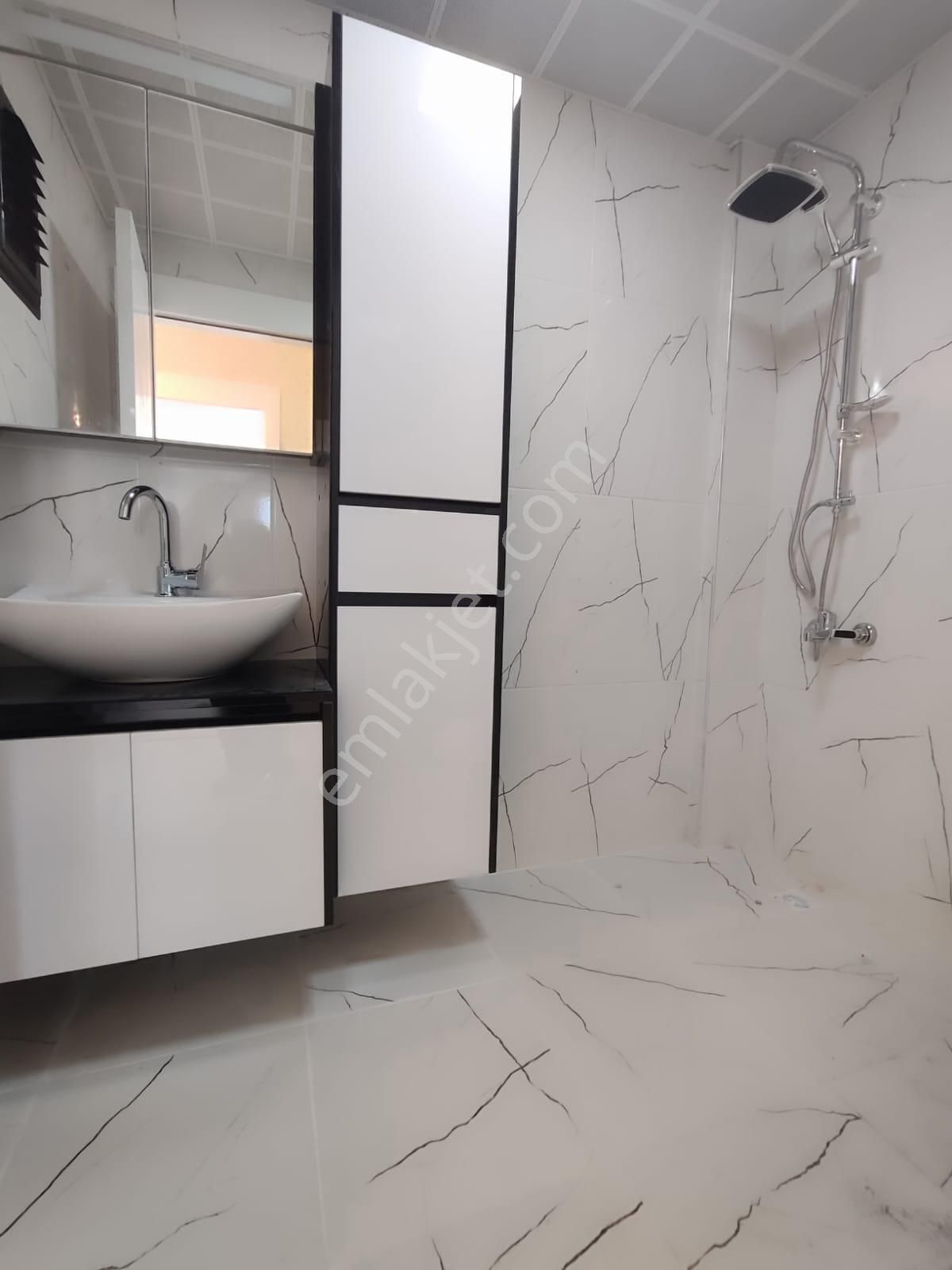 //bilici Gayrimenkul'den// İsçilik Harikası Merkezi Konumda 3+1 Konut - Görsel 8