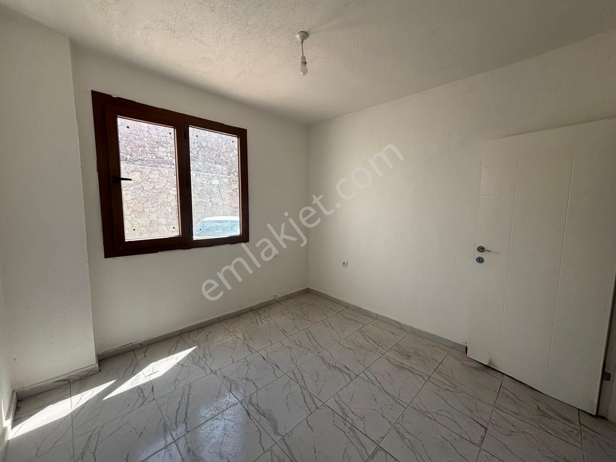 Dikili Bademli'de Adalar Manzaralı 3+1 Daire - Görsel 10