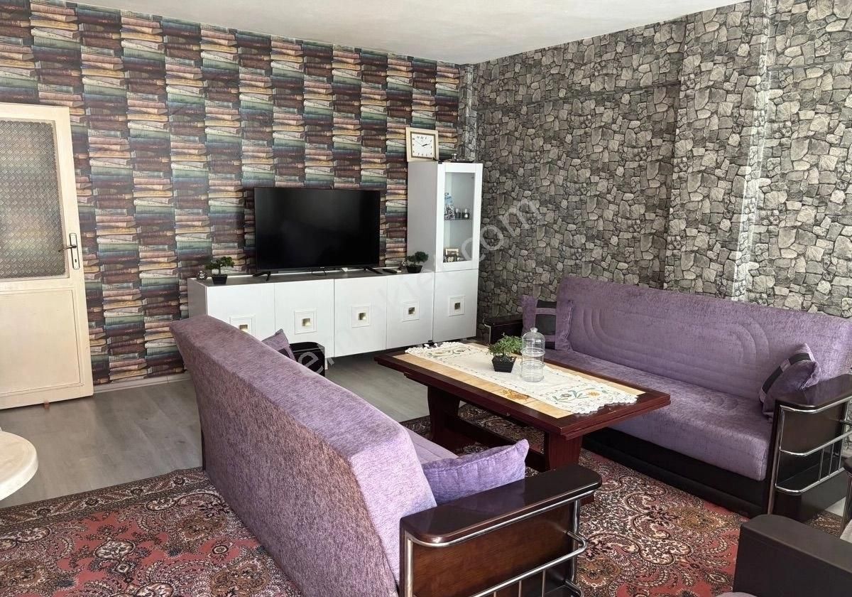 Balçova Sakarya Cad. Üzeri Arakat 2+1 Daire - Görsel 5