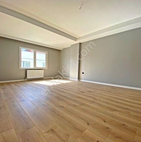 Kavaklı'da Butik Site Konforunda Arakat 2+1 Daire Sizi Bekliyor! - Görsel 27