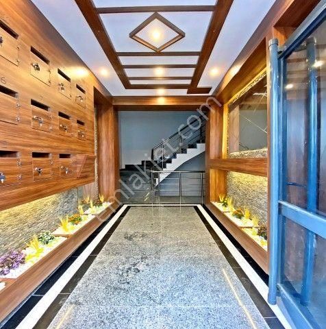 Kavaklı'da Butik Site Konforunda Arakat 2+1 Daire Sizi Bekliyor! - Görsel 5