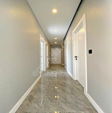 Kavaklı'da Butik Site Konforunda Arakat 2+1 Daire Sizi Bekliyor! - Görsel 35